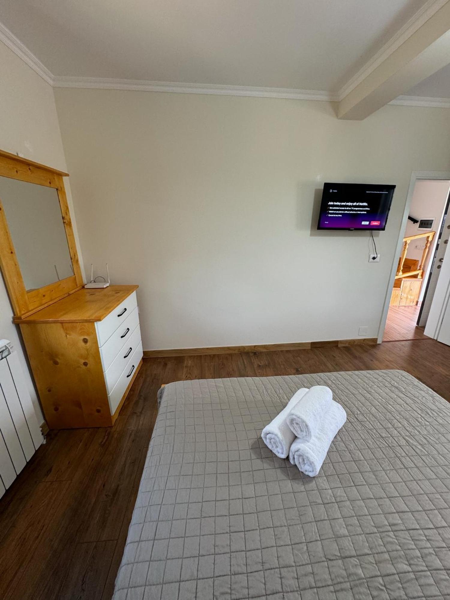 Villa Sana Rooms Permet Bagian luar foto