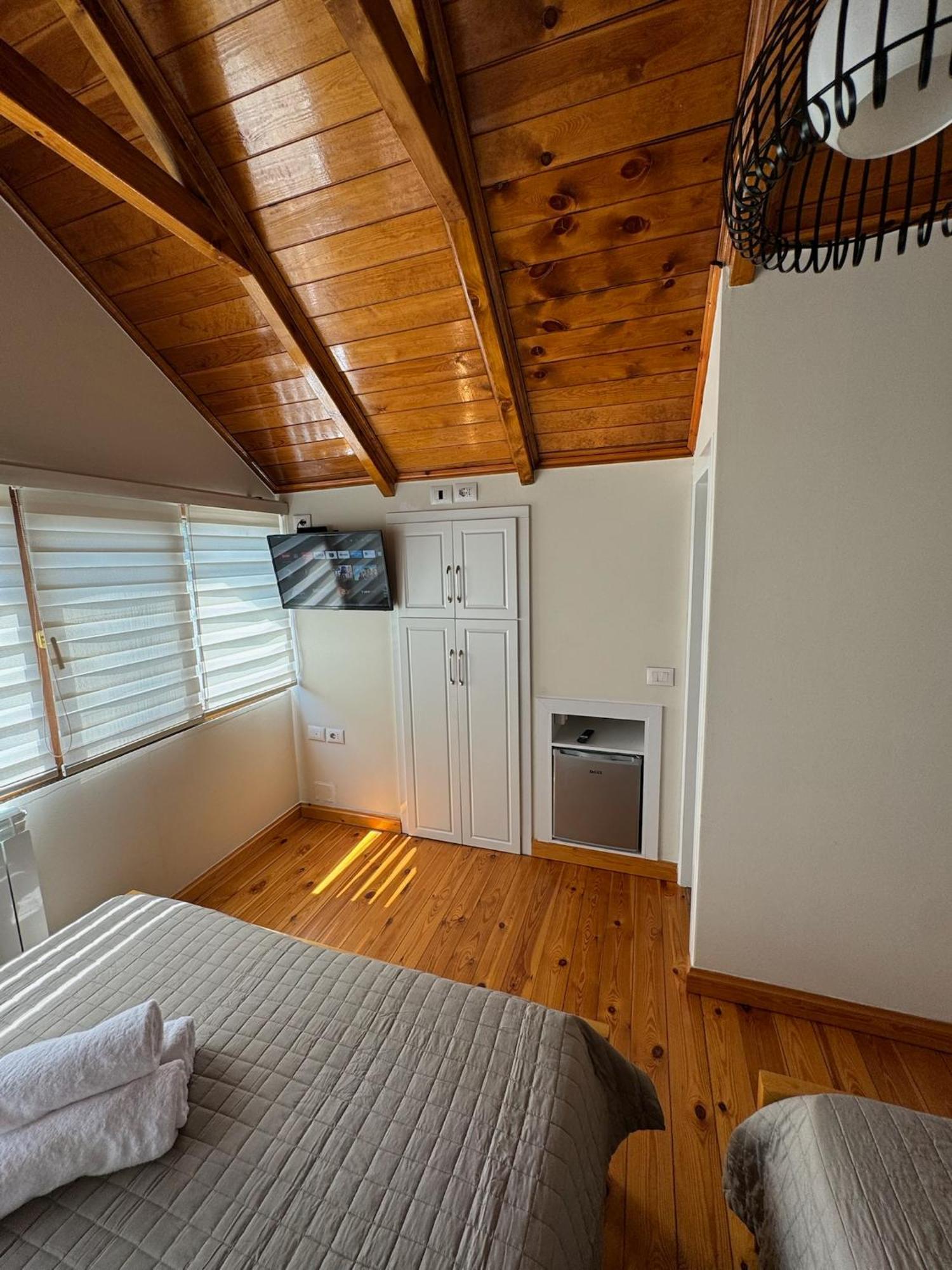 Villa Sana Rooms Permet Bagian luar foto