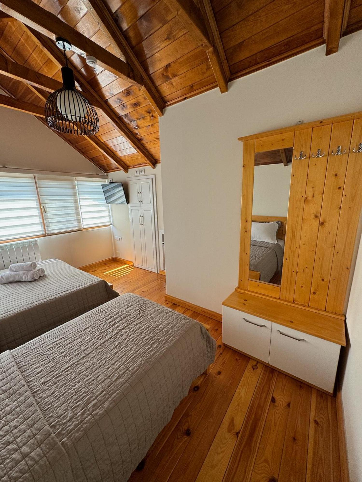 Villa Sana Rooms Permet Bagian luar foto
