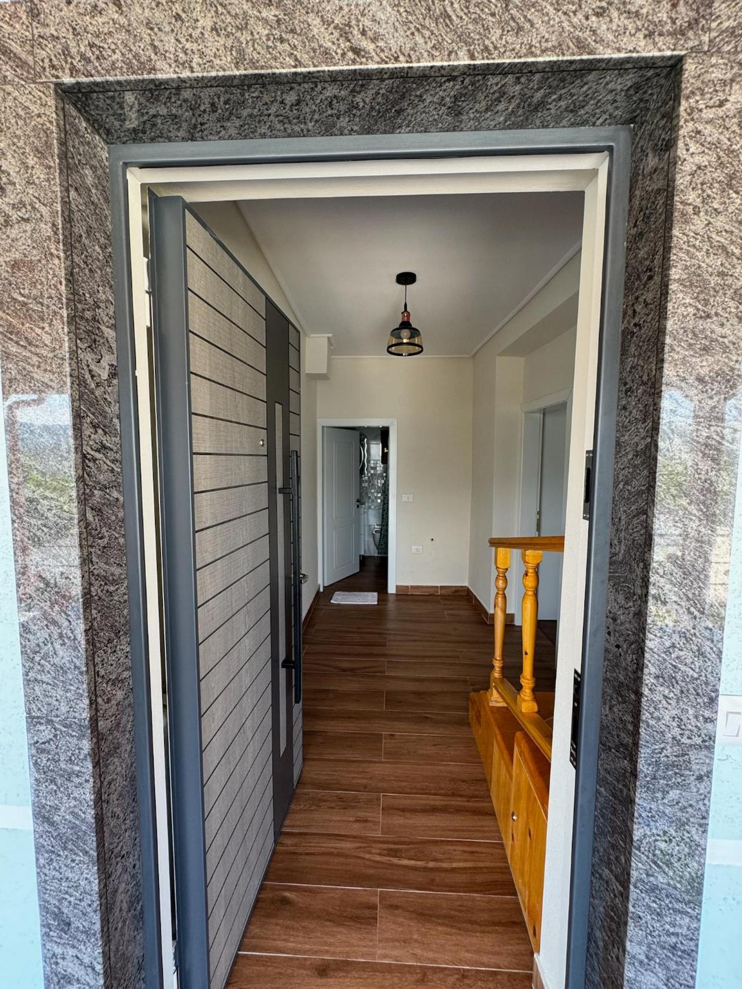 Villa Sana Rooms Permet Bagian luar foto