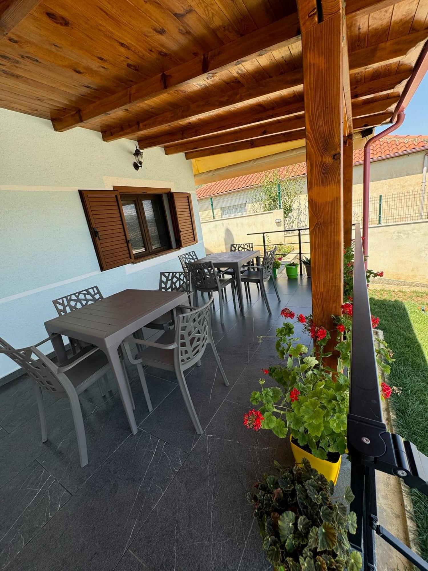 Villa Sana Rooms Permet Bagian luar foto