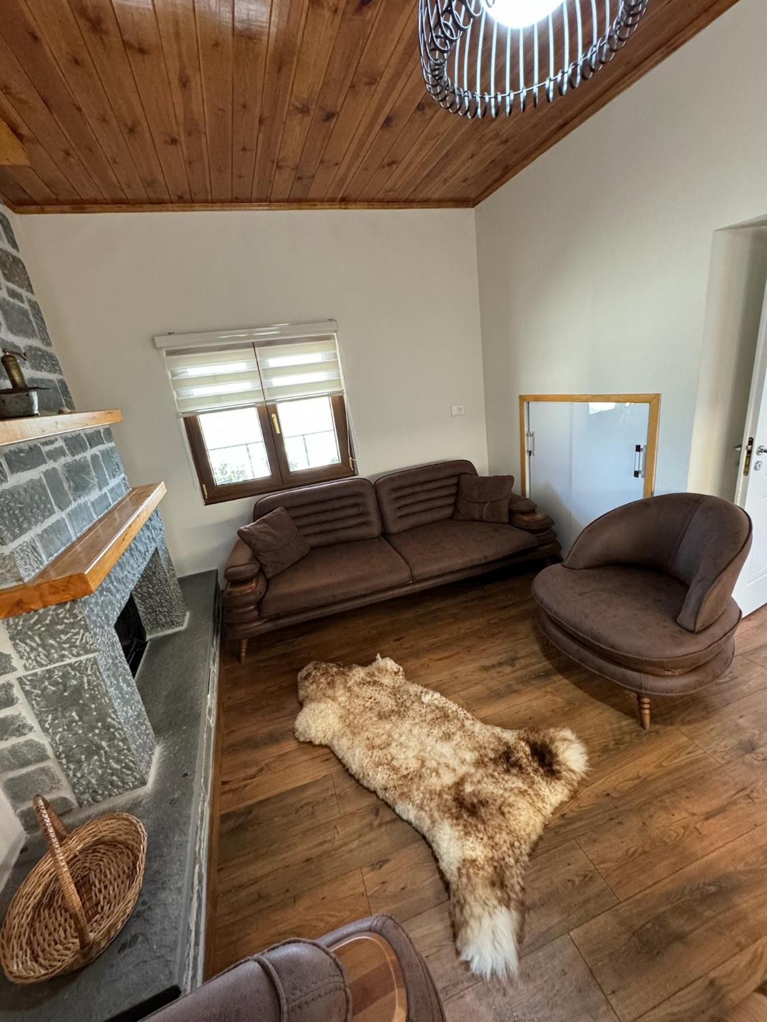 Villa Sana Rooms Permet Bagian luar foto